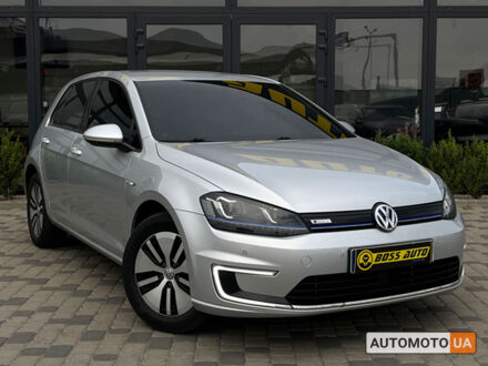 Фольксваген e-Golf 2015 в Мукачеве на Automoto.ua Серый Фольксваген e-Golf, объемом двигателя 24 л и пробегом 128 тыс. км за 10500 $, фото 1 на Automoto.ua