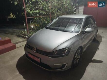 Серый Фольксваген e-Golf, объемом двигателя 0 л и пробегом 176 тыс. км за 8350 $, фото 1 на Automoto.ua