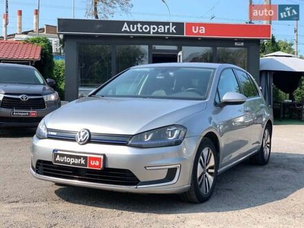 Фольксваген e-Golf 2015 в Виннице на Automoto.ua Серый Фольксваген e-Golf, объемом двигателя 0 л и пробегом 111 тыс. км за 9790 $, фото 1 на Automoto.ua