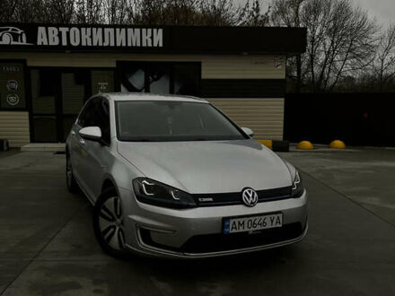 Фольксваген e-Golf 2015 в Бердичеве на Automoto.ua Серый Фольксваген e-Golf, объемом двигателя 0 л и пробегом 116 тыс. км за 10699 $, фото 1 на Automoto.ua