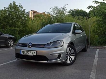 Фольксваген e-Golf 2015 в Виннице на Automoto.ua Серый Фольксваген e-Golf, объемом двигателя 0 л и пробегом 110 тыс. км за 9400 $, фото 1 на Automoto.ua