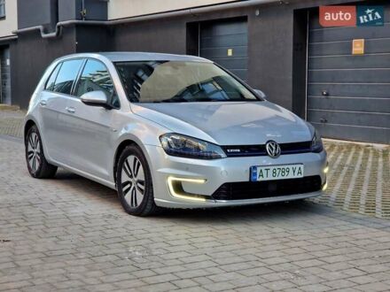 Фольксваген e-Golf 2015 в Ивано-Франковске на Automoto.ua Серый Фольксваген e-Golf, объемом двигателя 0 л и пробегом 110 тыс. км за 8999 $, фото 1 на Automoto.ua