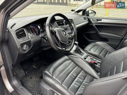 Сірий Фольксваген e-Golf, об'ємом двигуна 0 л та пробігом 129 тис. км за 10300 $, фото 1 на Automoto.ua