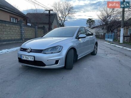 Сірий Фольксваген e-Golf, об'ємом двигуна 0 л та пробігом 117 тис. км за 9200 $, фото 1 на Automoto.ua