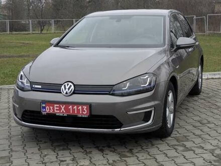 Фольксваген e-Golf 2015 у Полтаві на Automoto.ua Сірий Фольксваген e-Golf, об'ємом двигуна 0 л та пробігом 89 тис. км за 9900 $, фото 1 на Automoto.ua