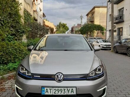 Сірий Фольксваген e-Golf, об'ємом двигуна 0 л та пробігом 100 тис. км за 12000 $, фото 1 на Automoto.ua
