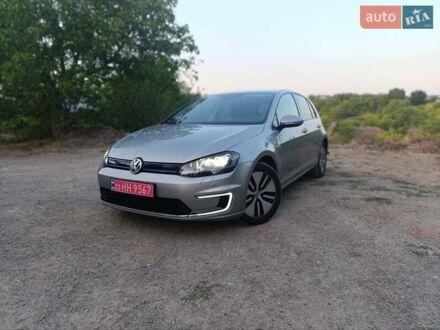 Фольксваген e-Golf 2016 в Днепре (Днепропетровске) на Automoto.ua Серый Фольксваген e-Golf, объемом двигателя 0 л и пробегом 100 тыс. км за 9700 $, фото 1 на Automoto.ua