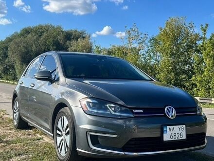 Серый Фольксваген e-Golf, объемом двигателя 0 л и пробегом 143 тыс. км за 12500 $, фото 1 на Automoto.ua