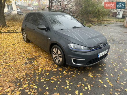 Серый Фольксваген e-Golf, объемом двигателя 0 л и пробегом 93 тыс. км за 11800 $, фото 1 на Automoto.ua