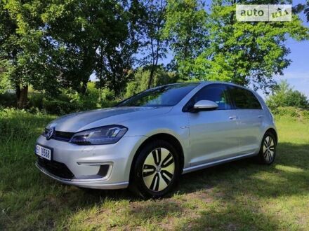 Серый Фольксваген e-Golf, объемом двигателя 0 л и пробегом 157 тыс. км за 10900 $, фото 1 на Automoto.ua