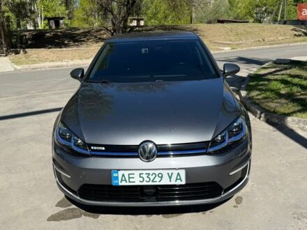 Сірий Фольксваген e-Golf, об'ємом двигуна 0 л та пробігом 119 тис. км за 13990 $, фото 1 на Automoto.ua