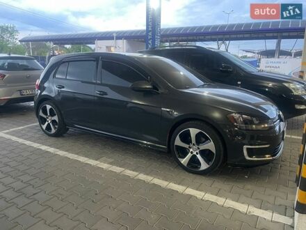 Серый Фольксваген e-Golf, объемом двигателя 0 л и пробегом 179 тыс. км за 11900 $, фото 1 на Automoto.ua