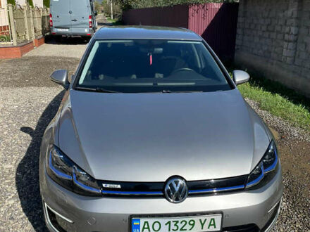 Сірий Фольксваген e-Golf, об'ємом двигуна 0 л та пробігом 123 тис. км за 13500 $, фото 1 на Automoto.ua