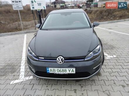 Серый Фольксваген e-Golf, объемом двигателя 0 л и пробегом 29 тыс. км за 15000 $, фото 1 на Automoto.ua