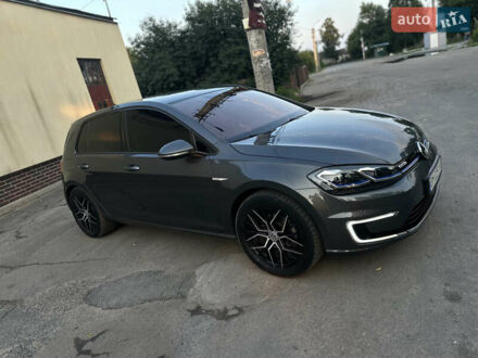 Сірий Фольксваген e-Golf, об'ємом двигуна 0 л та пробігом 68 тис. км за 14500 $, фото 1 на Automoto.ua