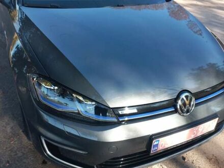 Фольксваген e-Golf 2018 у Полтаві на Automoto.ua Сірий Фольксваген e-Golf, об'ємом двигуна 0 л та пробігом 73 тис. км за 14250 $, фото 1 на Automoto.ua