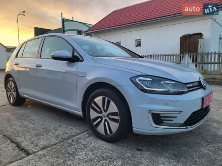 Серый Фольксваген e-Golf, объемом двигателя 0 л и пробегом 51 тыс. км за 13600 $, фото 1 на Automoto.ua