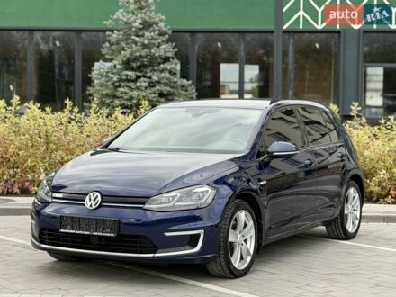 Серый Фольксваген e-Golf, объемом двигателя 0 л и пробегом 176 тыс. км за 13200 $, фото 1 на Automoto.ua