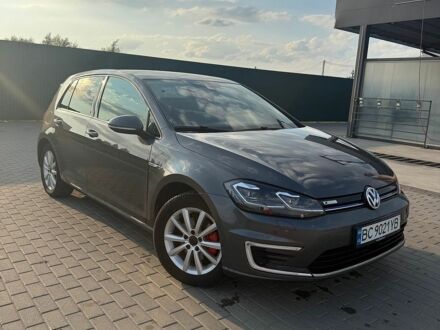 Серый Фольксваген e-Golf, объемом двигателя 0 л и пробегом 148 тыс. км за 14000 $, фото 1 на Automoto.ua