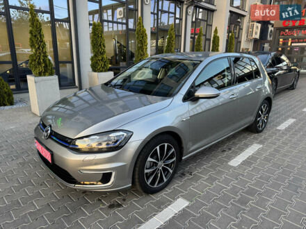 Фольксваген e-Golf 2018 в Ровно на Automoto.ua Серый Фольксваген e-Golf, объемом двигателя 0 л и пробегом 80 тыс. км за 13990 $, фото 1 на Automoto.ua