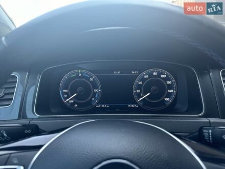 Серый Фольксваген e-Golf, объемом двигателя 0 л и пробегом 114 тыс. км за 14000 $, фото 1 на Automoto.ua