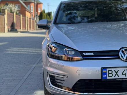 Фольксваген e-Golf 2019 в Хмельницком на Automoto.ua Серый Фольксваген e-Golf, объемом двигателя 0 л и пробегом 55 тыс. км за 14100 $, фото 1 на Automoto.ua