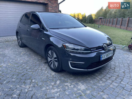 Серый Фольксваген e-Golf, объемом двигателя 0 л и пробегом 109 тыс. км за 11500 $, фото 1 на Automoto.ua