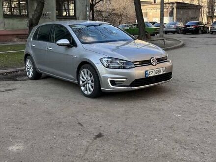Фольксваген e-Golf 2019 в Запорожье на Automoto.ua Серый Фольксваген e-Golf, объемом двигателя 0 л и пробегом 115 тыс. км за 16500 $, фото 1 на Automoto.ua