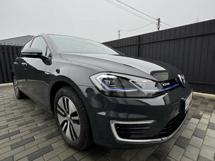 Сірий Фольксваген e-Golf, об'ємом двигуна 0 л та пробігом 57 тис. км за 14600 $, фото 1 на Automoto.ua