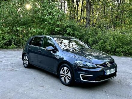 Серый Фольксваген e-Golf, объемом двигателя 0 л и пробегом 110 тыс. км за 14200 $, фото 1 на Automoto.ua