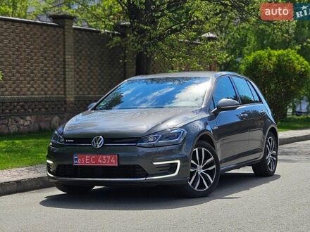 Сірий Фольксваген e-Golf, об'ємом двигуна 0 л та пробігом 49 тис. км за 19300 $, фото 1 на Automoto.ua