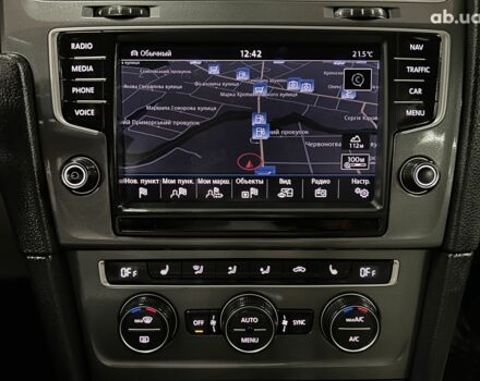 Синий Фольксваген e-Golf, объемом двигателя 0 л и пробегом 131 тыс. км за 13000 $, фото 17 на Automoto.ua