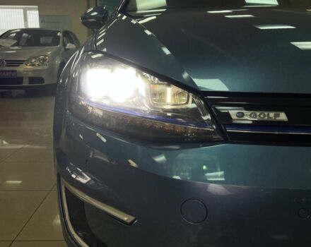 Синий Фольксваген e-Golf, объемом двигателя 0 л и пробегом 131 тыс. км за 13000 $, фото 19 на Automoto.ua