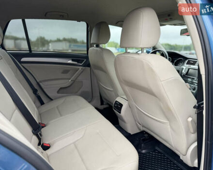 Синий Фольксваген e-Golf, объемом двигателя 0 л и пробегом 73 тыс. км за 8300 $, фото 59 на Automoto.ua
