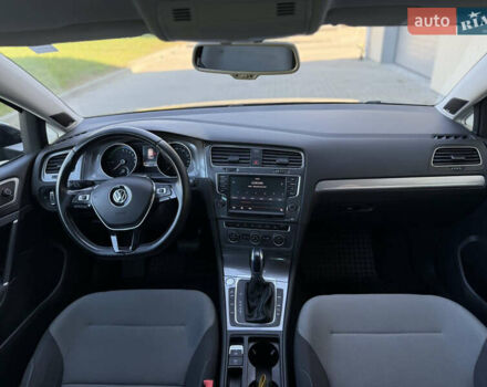 Синий Фольксваген e-Golf, объемом двигателя 0 л и пробегом 118 тыс. км за 7999 $, фото 12 на Automoto.ua
