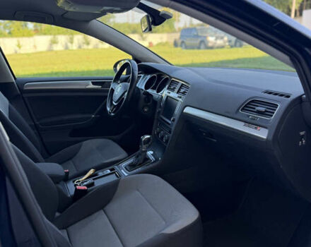 Синий Фольксваген e-Golf, объемом двигателя 0 л и пробегом 133 тыс. км за 7900 $, фото 10 на Automoto.ua
