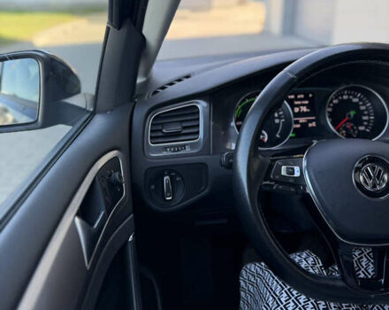 Синий Фольксваген e-Golf, объемом двигателя 0 л и пробегом 133 тыс. км за 7900 $, фото 14 на Automoto.ua
