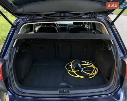 Синій Фольксваген e-Golf, об'ємом двигуна 0 л та пробігом 133 тис. км за 8250 $, фото 48 на Automoto.ua