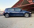 Синий Фольксваген e-Golf, объемом двигателя 0 л и пробегом 100 тыс. км за 8150 $, фото 4 на Automoto.ua