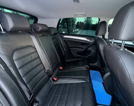 Синий Фольксваген e-Golf, объемом двигателя 0 л и пробегом 275 тыс. км за 8700 $, фото 8 на Automoto.ua