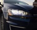 Синий Фольксваген e-Golf, объемом двигателя 0 л и пробегом 100 тыс. км за 8150 $, фото 1 на Automoto.ua