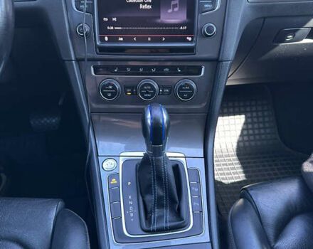 Синий Фольксваген e-Golf, объемом двигателя 0 л и пробегом 104 тыс. км за 8500 $, фото 9 на Automoto.ua