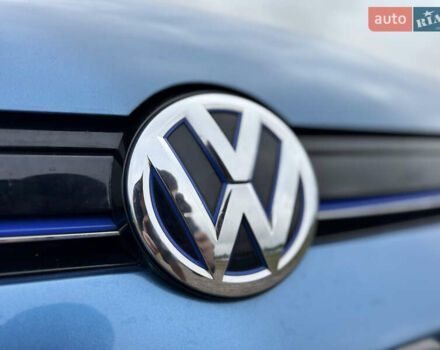 Синий Фольксваген e-Golf, объемом двигателя 0 л и пробегом 73 тыс. км за 8300 $, фото 6 на Automoto.ua