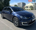 Синий Фольксваген e-Golf, объемом двигателя 0 л и пробегом 104 тыс. км за 8500 $, фото 1 на Automoto.ua
