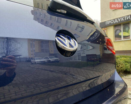 Синий Фольксваген e-Golf, объемом двигателя 0 л и пробегом 124 тыс. км за 8900 $, фото 10 на Automoto.ua