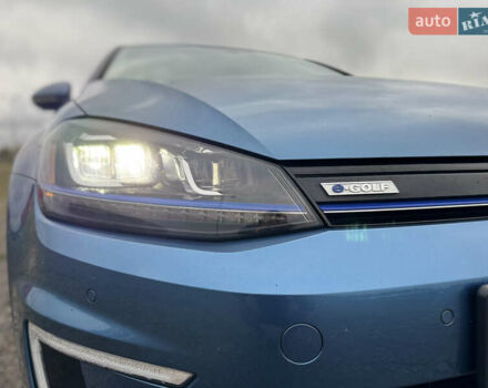 Синий Фольксваген e-Golf, объемом двигателя 0 л и пробегом 73 тыс. км за 8300 $, фото 4 на Automoto.ua