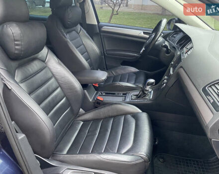 Синий Фольксваген e-Golf, объемом двигателя 0 л и пробегом 124 тыс. км за 8900 $, фото 18 на Automoto.ua