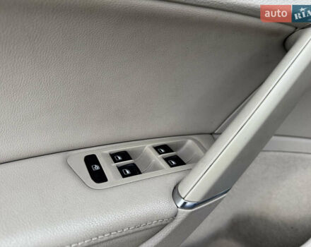 Синий Фольксваген e-Golf, объемом двигателя 0 л и пробегом 73 тыс. км за 8300 $, фото 34 на Automoto.ua