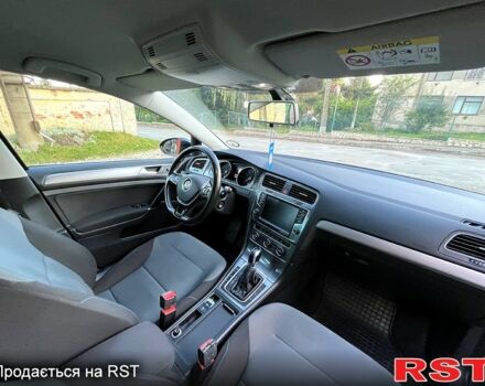 Синий Фольксваген e-Golf, объемом двигателя 0 л и пробегом 123 тыс. км за 7200 $, фото 10 на Automoto.ua