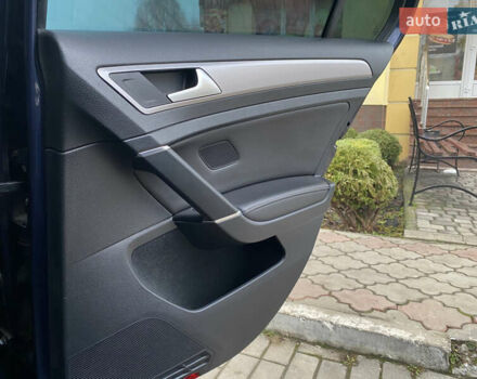 Синий Фольксваген e-Golf, объемом двигателя 0 л и пробегом 124 тыс. км за 8900 $, фото 23 на Automoto.ua